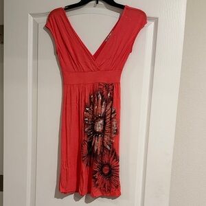 Moa Moa Coral Red V-Neck Midi Dress with Floral Print